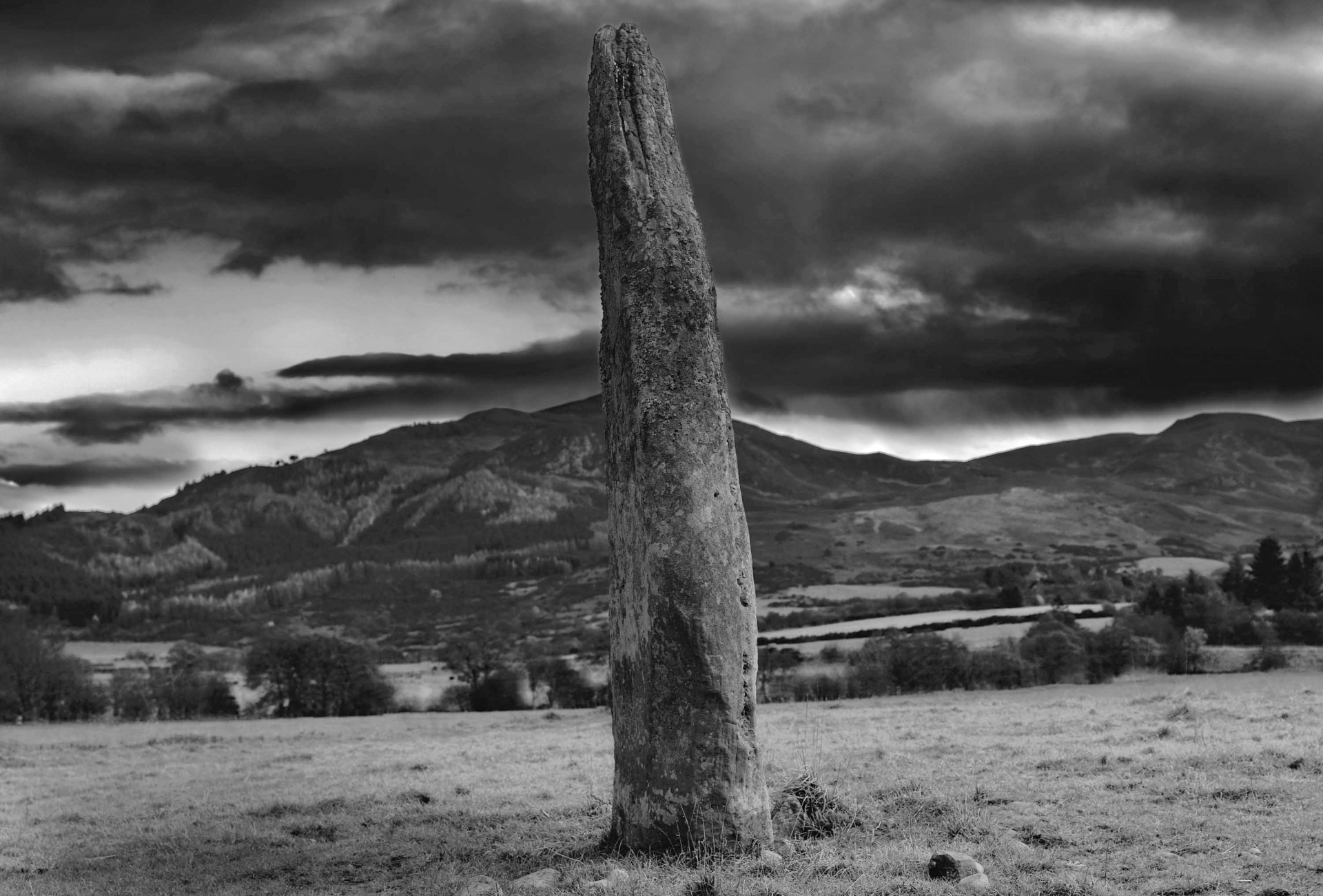 Balblair Standing Stone - Clach Biorach